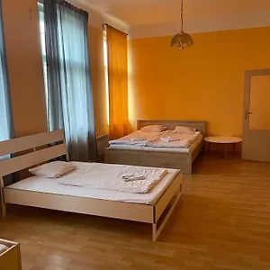 Frühstückspension Club